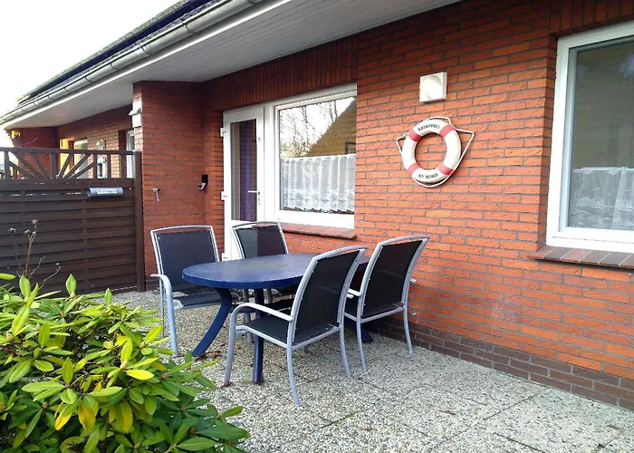 Kiebitzweg 4b * Sehestedt (Lower-Saxony)